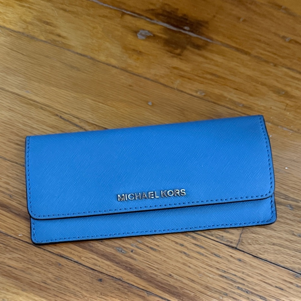 Michael Kors Vibrant Blue Wallet